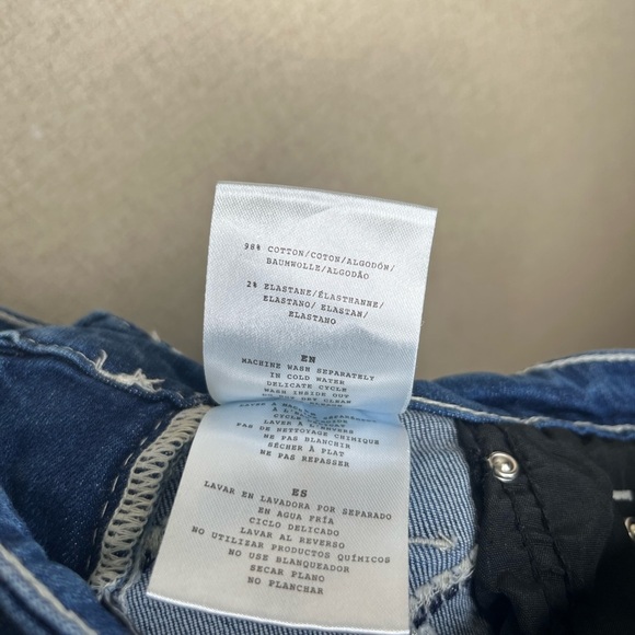 STELLA IN DREAMS EMBELLISHED FRINGE JEAN SHORTS Size 9/29 - Picture 7 of 7